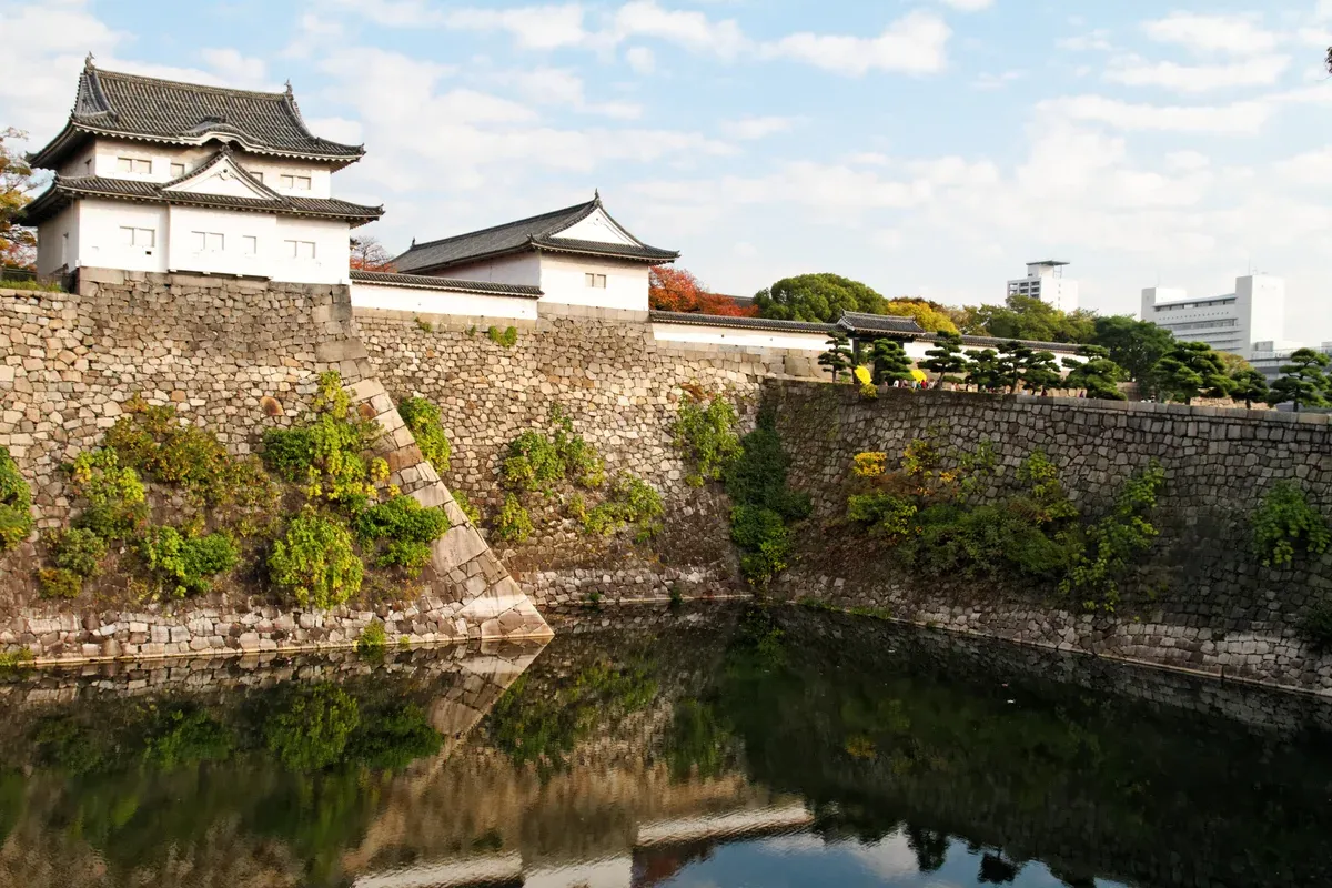 The Sengan turret and Otemon gate above the moat of Osaka Castle on a day trip from Kyoto